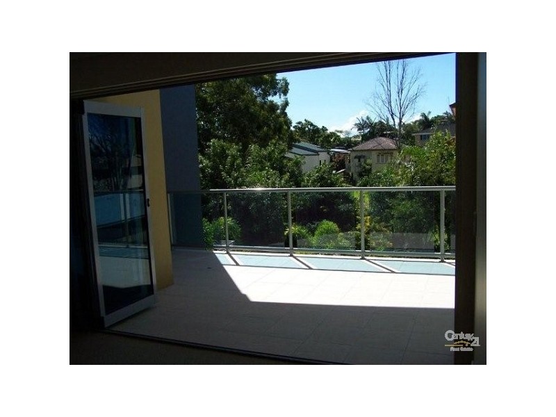 11/8-10 Georgina Street, Woody Point QLD 4019