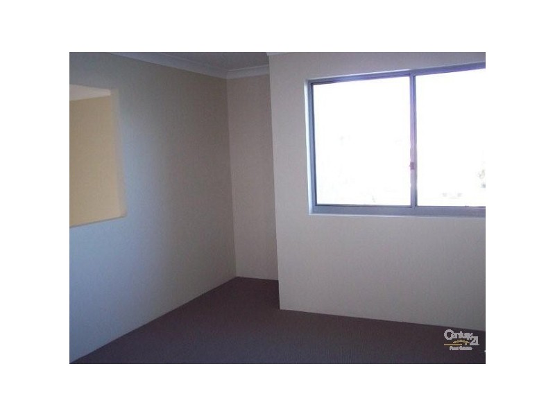 12/8-10 GEORGINA STREET, Woody Point QLD 4019