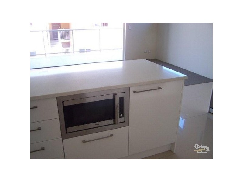 12/8-10 GEORGINA STREET, Woody Point QLD 4019