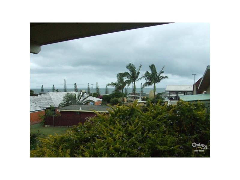 2/14 James Street, Scarborough QLD 4020