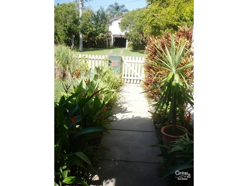 12 Eveline Street, Margate QLD 4019