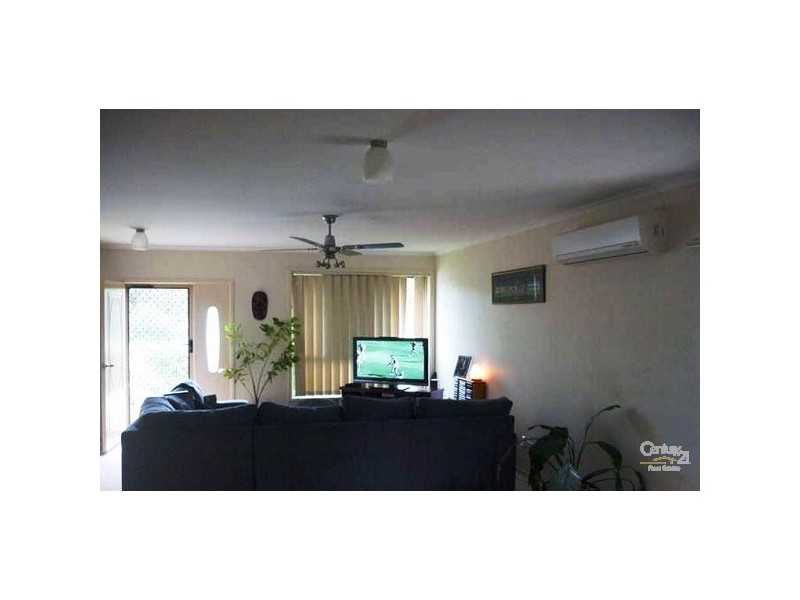 261 Macdonnell Rd, Clontarf QLD 4019