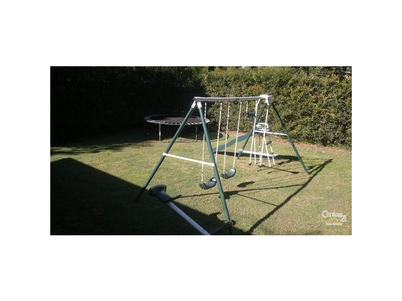 261 Macdonnell Rd, Clontarf QLD 4019