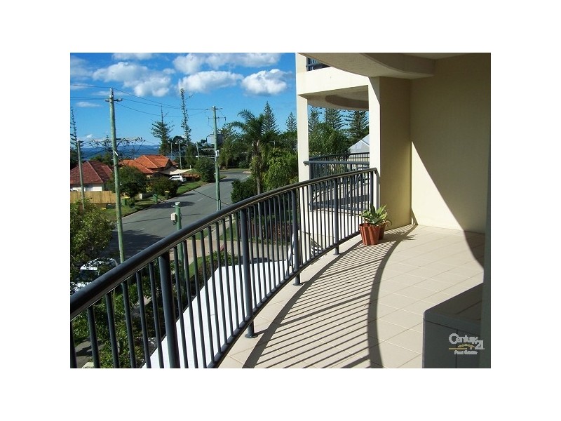 6/3 Rock Street, Scarborough QLD 4020