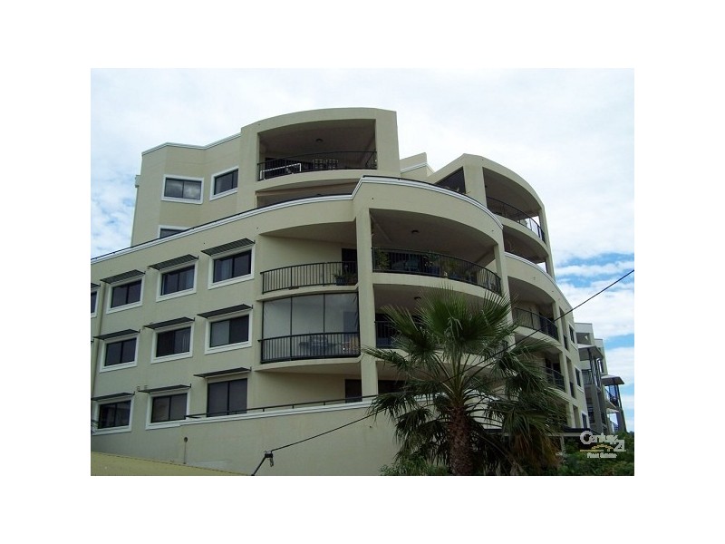 6/3 Rock Street, Scarborough QLD 4020
