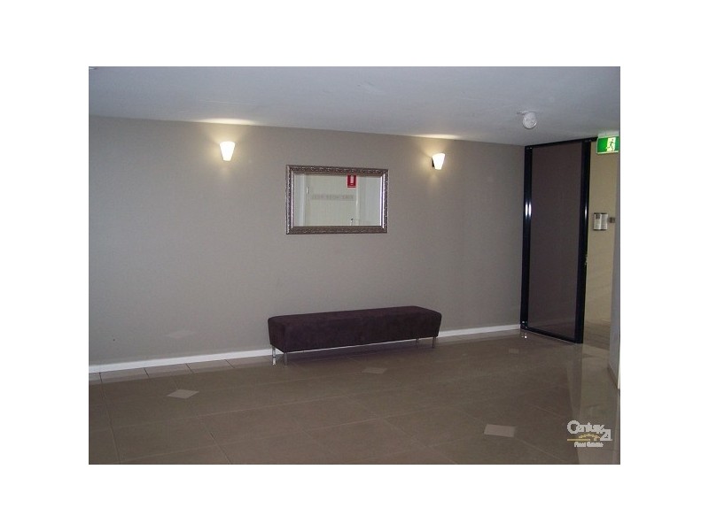6/3 Rock Street, Scarborough QLD 4020