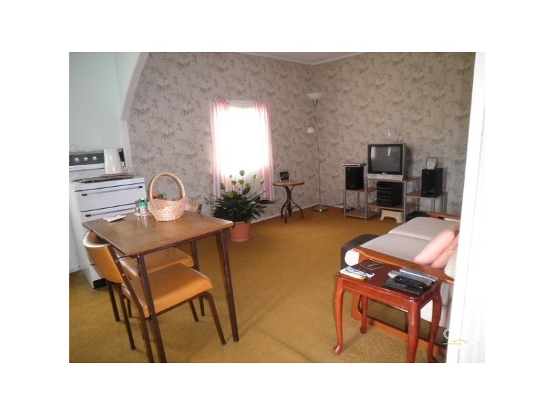 72 Dover Rd, Margate QLD 4019