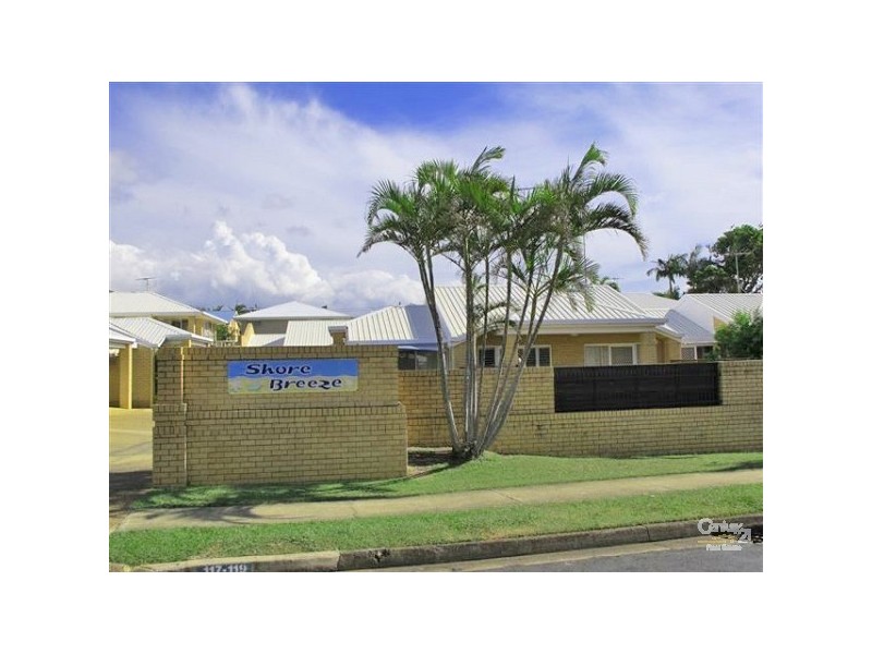 1/117 Prince Edward Parade, Scarborough QLD 4020