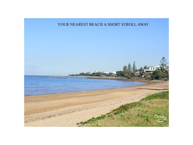 1/117 Prince Edward Parade, Scarborough QLD 4020