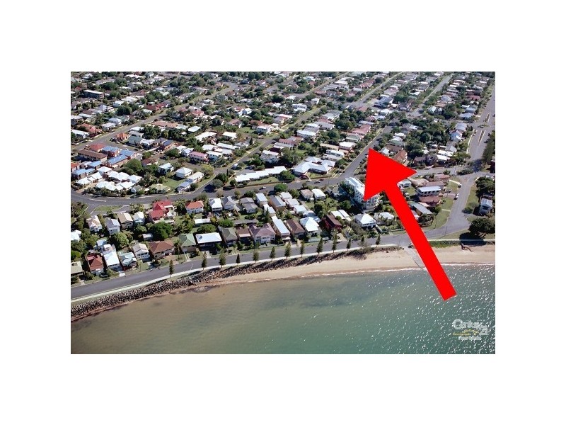 11 Herbert Street, Scarborough QLD 4020