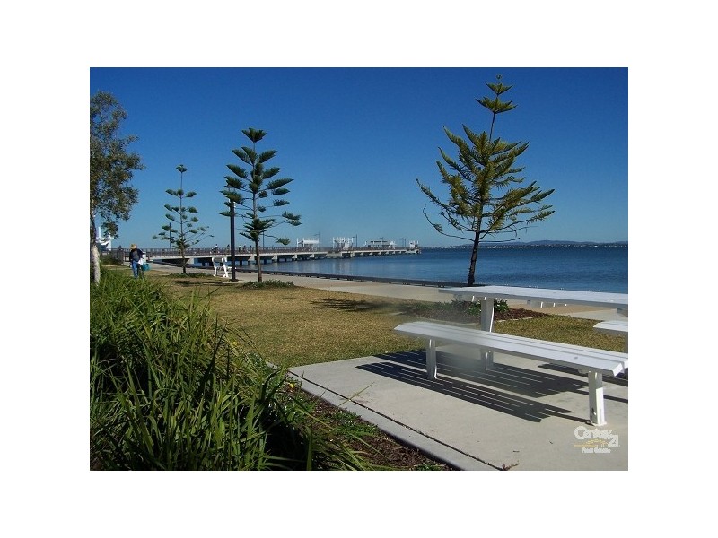 18 Alfred Street, Woody Point QLD 4019