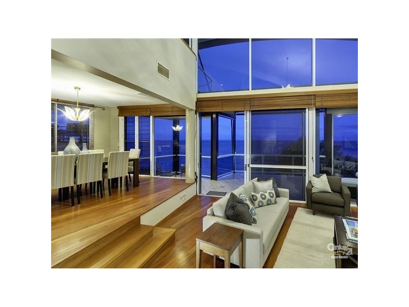 74 Prince Edward Parade, Redcliffe QLD 4020