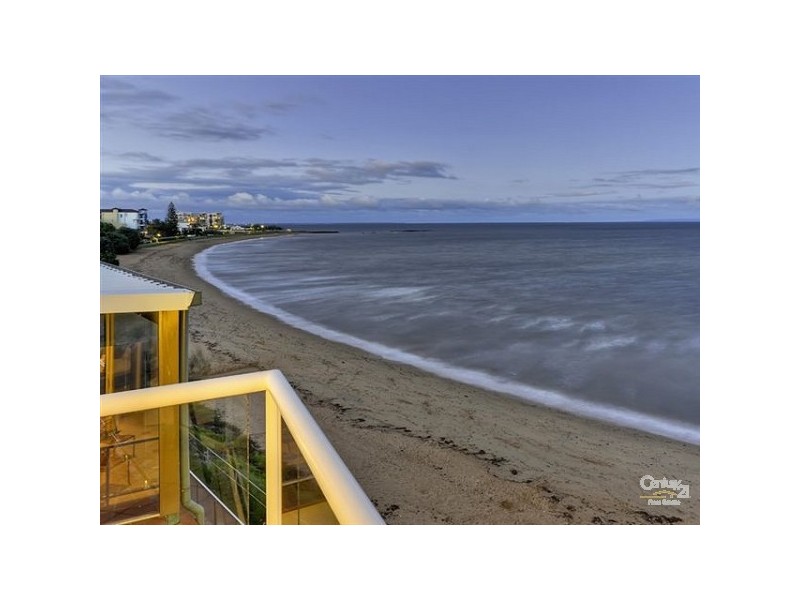 74 Prince Edward Parade, Redcliffe QLD 4020
