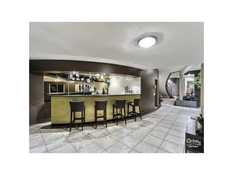 74 Prince Edward Parade, Redcliffe QLD 4020