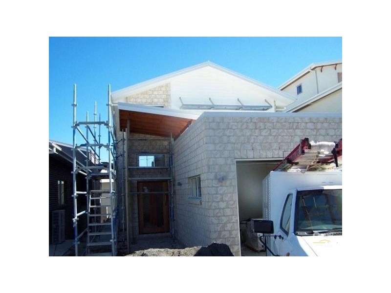 59 Seaville Avenue, Scarborough QLD 4020