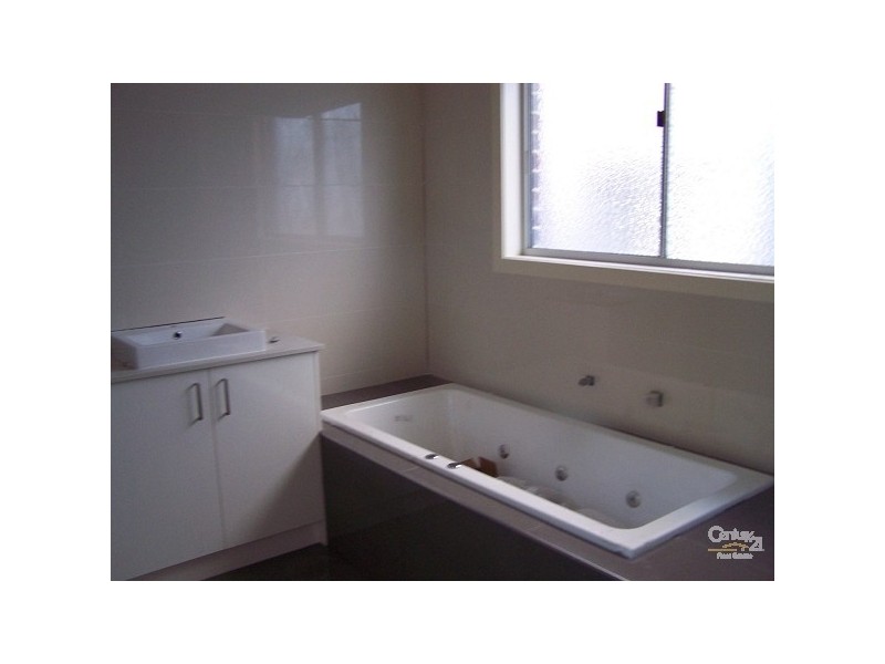 59 Seaville Avenue, Scarborough QLD 4020