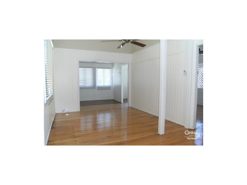 1/34 Donald Street, Woody Point QLD 4019