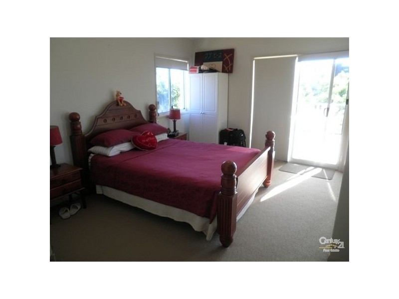 12-26 Sydney Street, Redcliffe QLD 4020