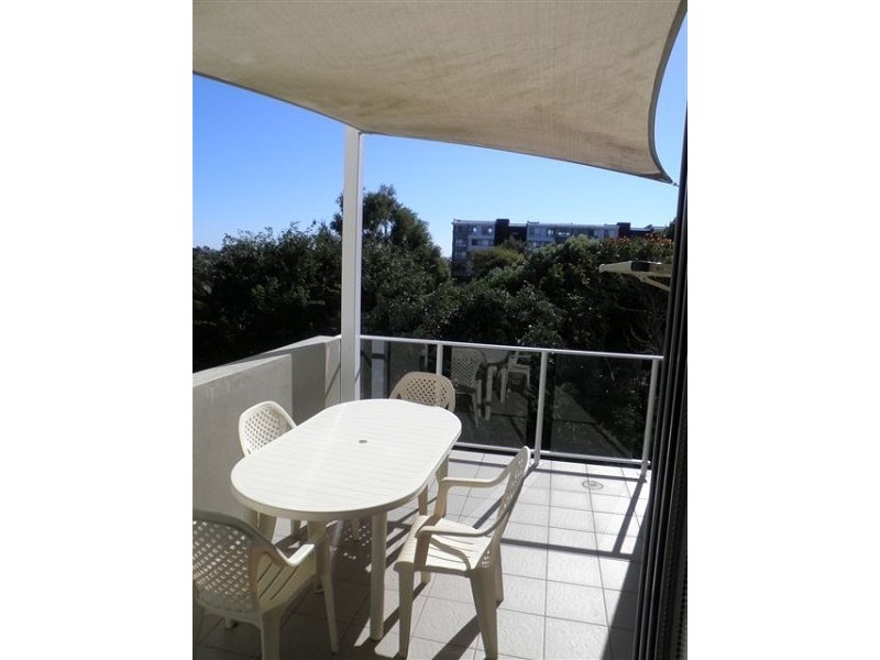 12-26 Sydney Street, Redcliffe QLD 4020