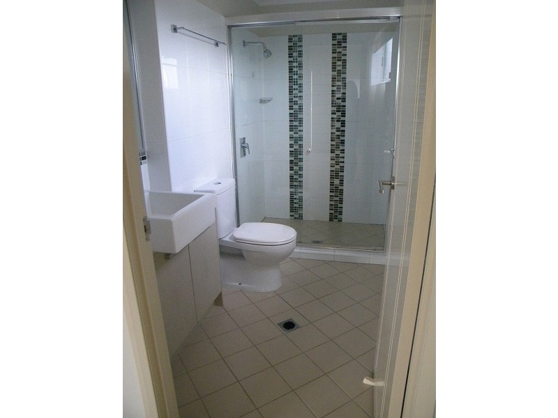 12-26 Sydney Street, Redcliffe QLD 4020