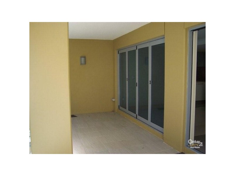 3/8 GEORGINA STREET, Woody Point QLD 4019