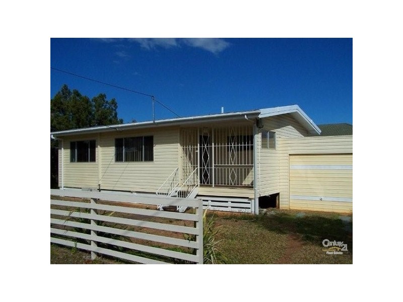 81 Arthur Street, Woody Point QLD 4019