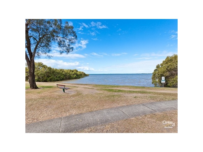 42 Bancroft Street, Deception Bay QLD 4508