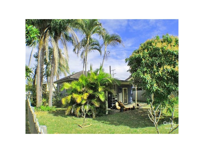 24 Gerald Avenue, Clontarf QLD 4019