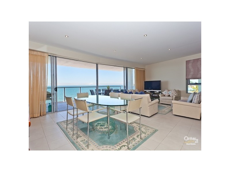 25/142 Prince Edward Parade, Scarborough QLD 4020