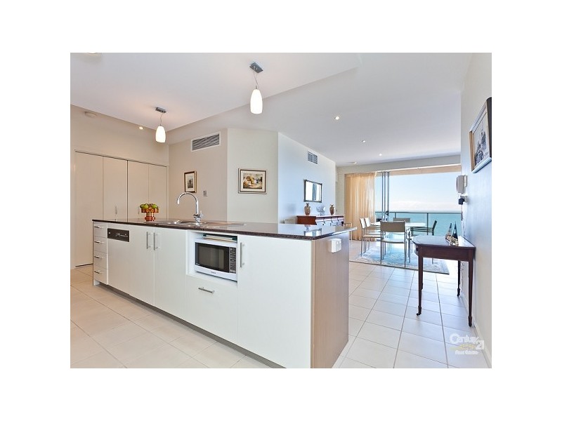 25/142 Prince Edward Parade, Scarborough QLD 4020