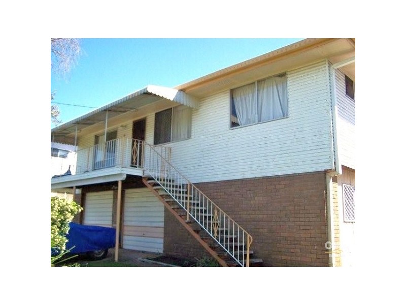 11 Duke Street, Clontarf QLD 4019