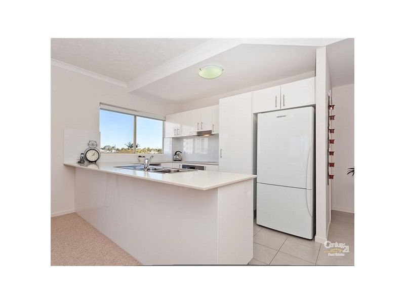 8/8 Bunton Street, Scarborough QLD 4020