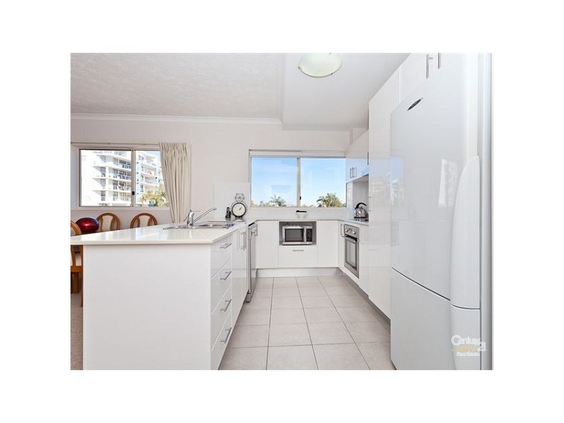 8/8 Bunton Street, Scarborough QLD 4020