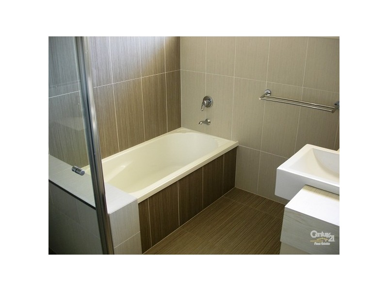 56 LIONHEART CRESCENT, Newport QLD 4020