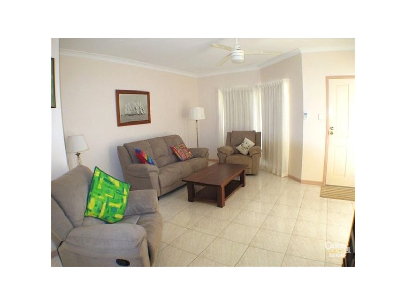 1/550 Oxley Avenue, Redcliffe QLD 4020