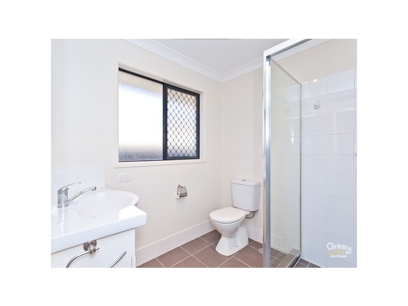 28A Whitlock Drive, Rothwell QLD 4022
