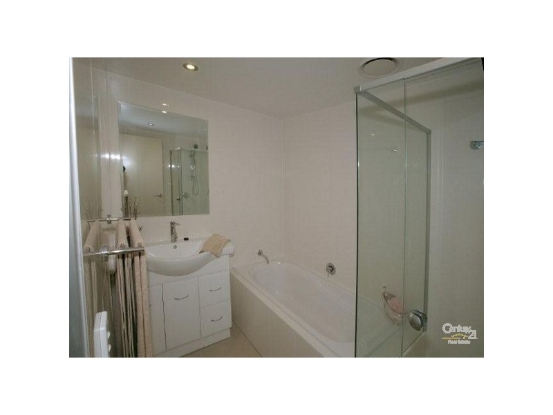 2/8-10 Georgina Street, Woody Point QLD 4019