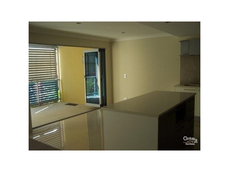 3/8-10 Georgina Street, Woody Point QLD 4019