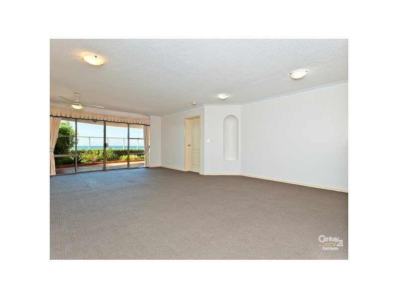 5/94 Prince Edward Parade, Redcliffe QLD 4020