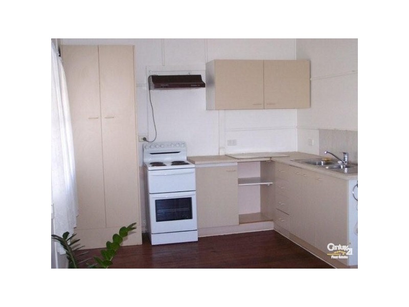 1/6 CAROLINE STREET, Woody Point QLD 4019