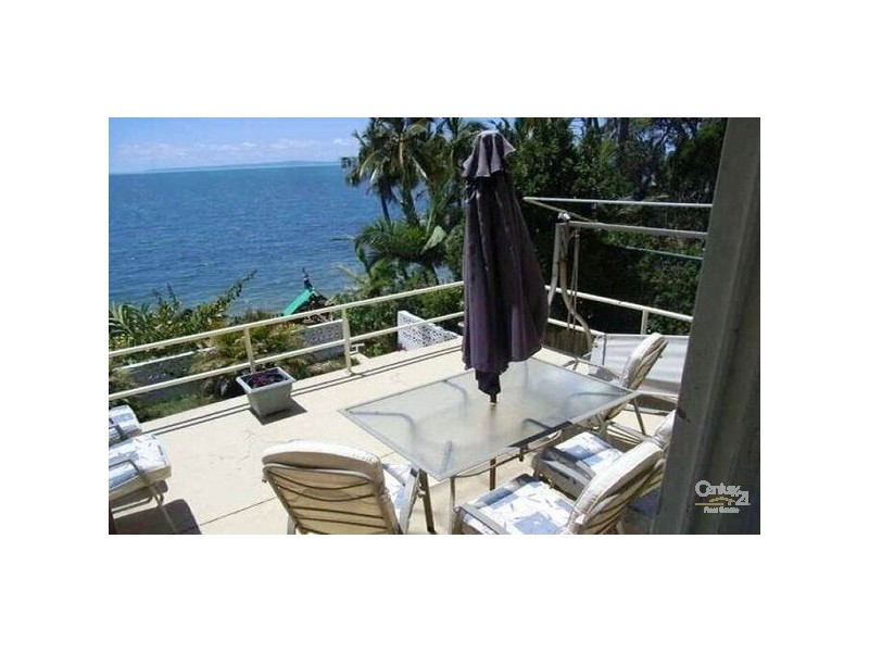 22 whytecliffe Pde, Woody Point QLD 4019