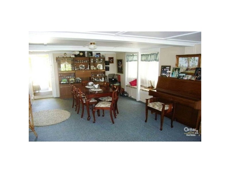 22 whytecliffe Pde, Woody Point QLD 4019