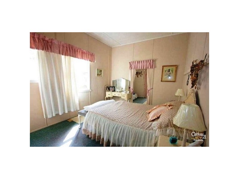 22 whytecliffe Pde, Woody Point QLD 4019