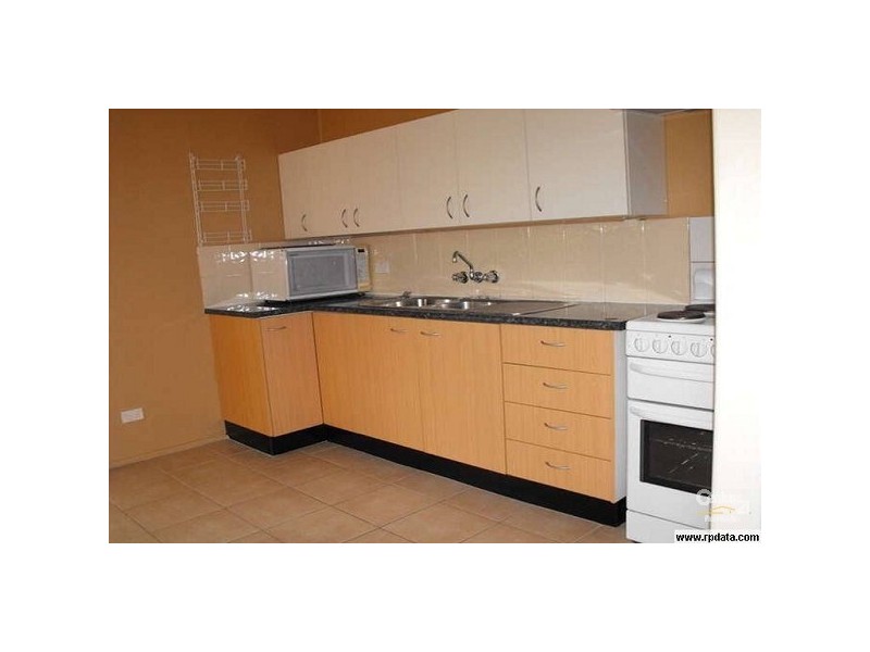 2/92 Laura Street, Clontarf QLD 4019