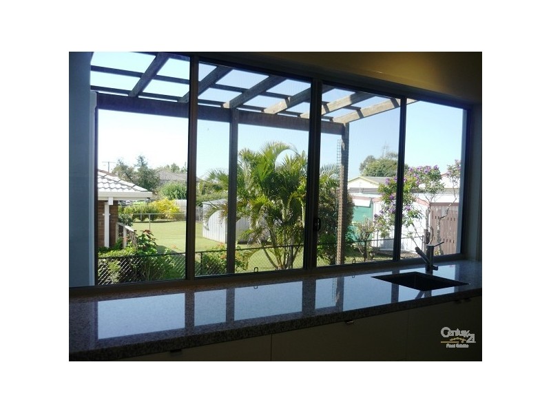 7 Pearl Street, Scarborough QLD 4020