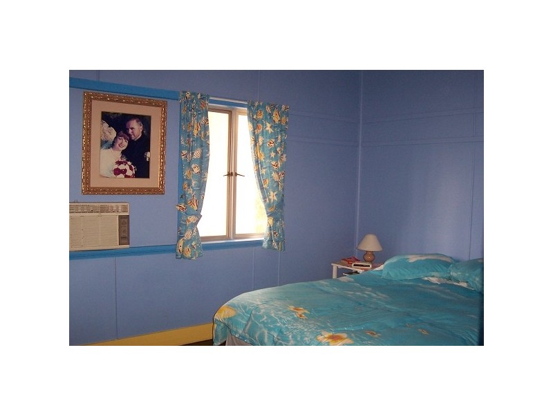 67 Leichhardt Street, Bowen QLD 4805