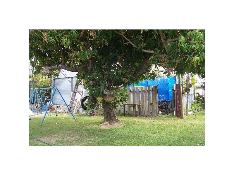 67 Leichhardt Street, Bowen QLD 4805