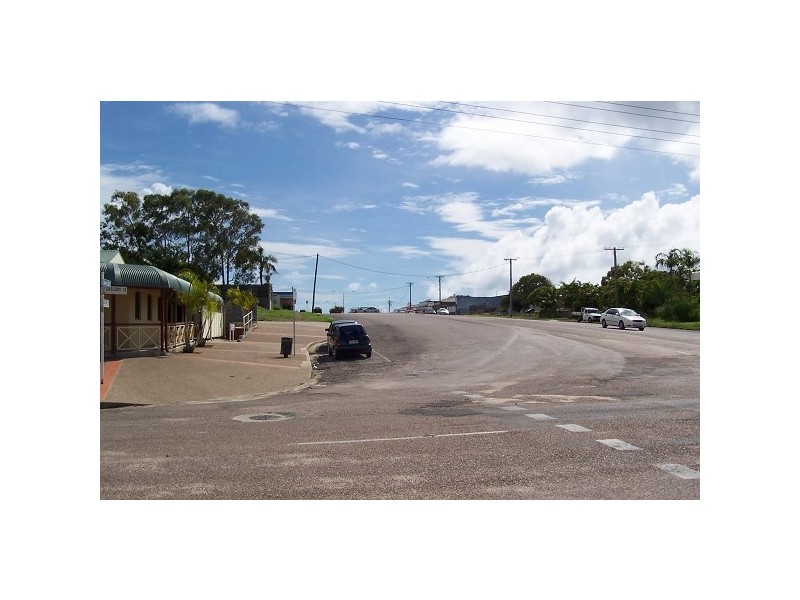 55a George Street, Bowen QLD 4805