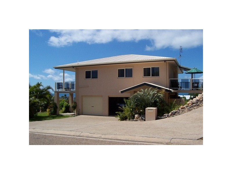 27 Rose Bay Road, Bowen QLD 4805