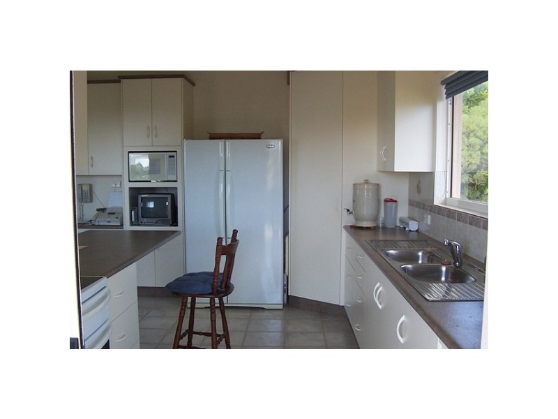 27 Rose Bay Road, Bowen QLD 4805